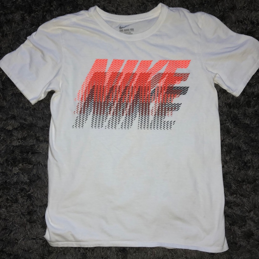“Nike” Tee